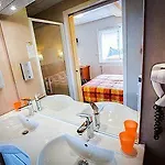 Logis Belle Vue Hotel 3*