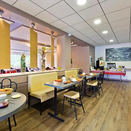 Logis Belle Vue Hotel