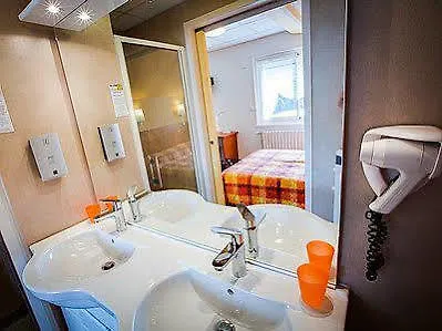 Logis Belle Vue فندق 3*